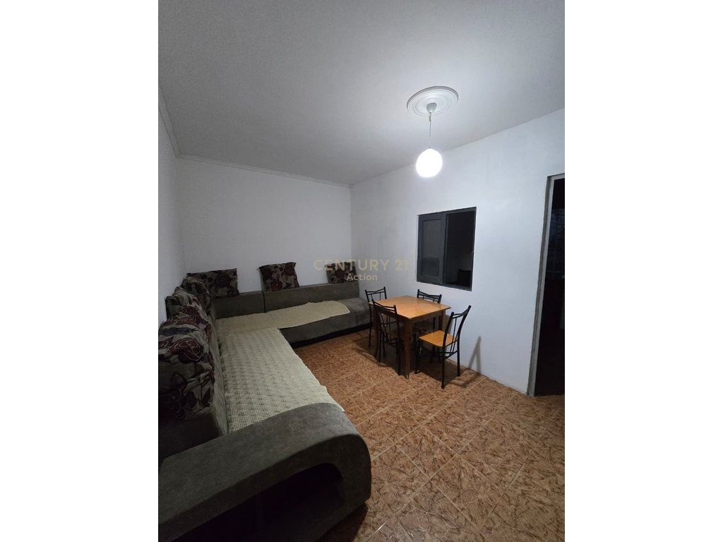 JAPIM ME QIRA APARTAMENT 1+1 NE GOLEM!