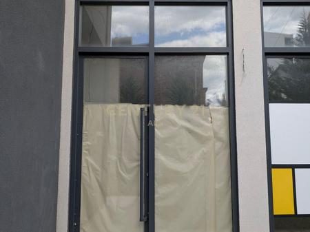 Shitet Njesi Komerciale ne Rr.Miha Grameno  - 195,000€ | 55 m²