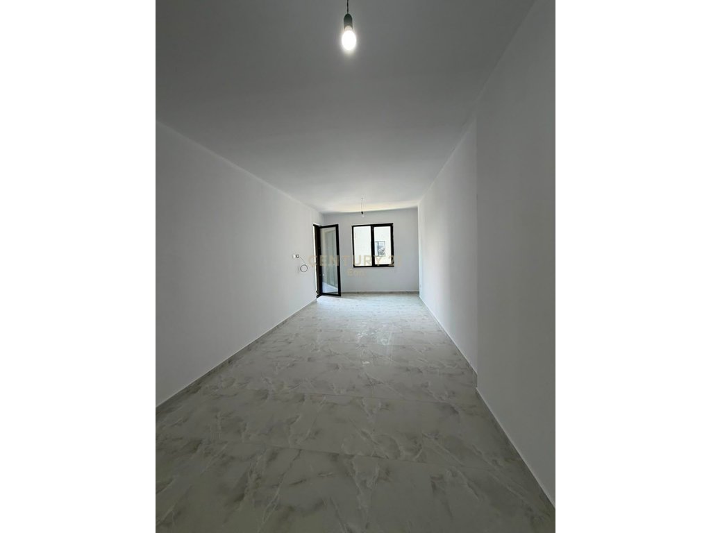 SHITET APARTAMENT 1+1 ME PAMJE PISHINE, MALI I ROBIT !