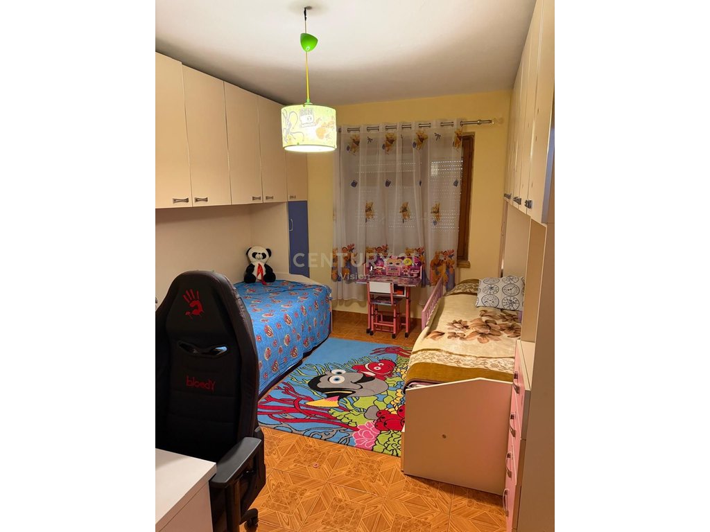 Apartament 2+1 Me Qira në Qendër Shkodër - 350€