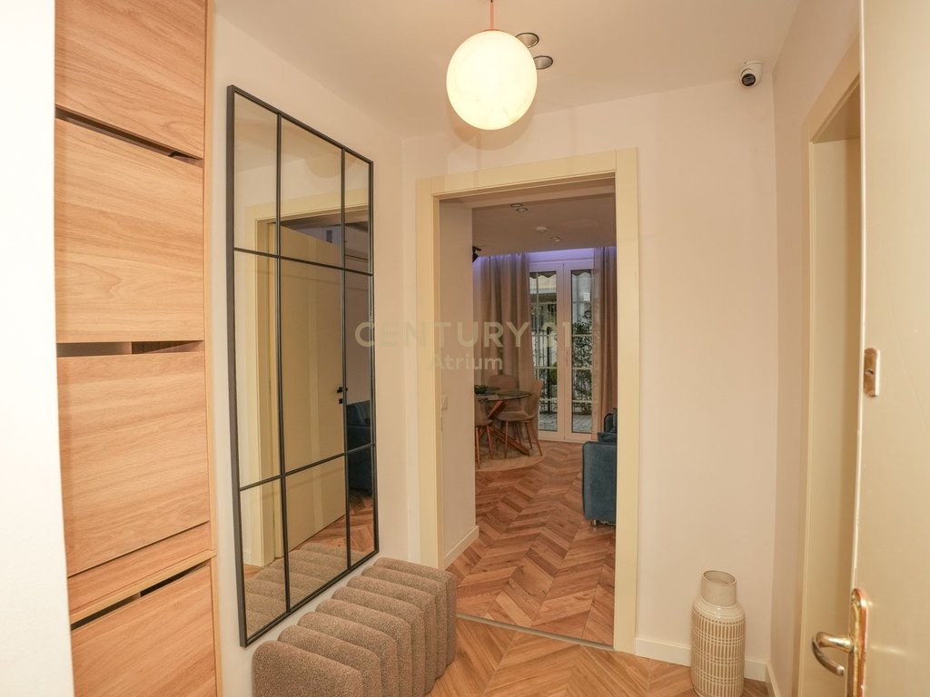 SHITET APARTAMENT I NDARE NE 1+1 DHE STUDIO PRANE BULEVARDIT TE RI