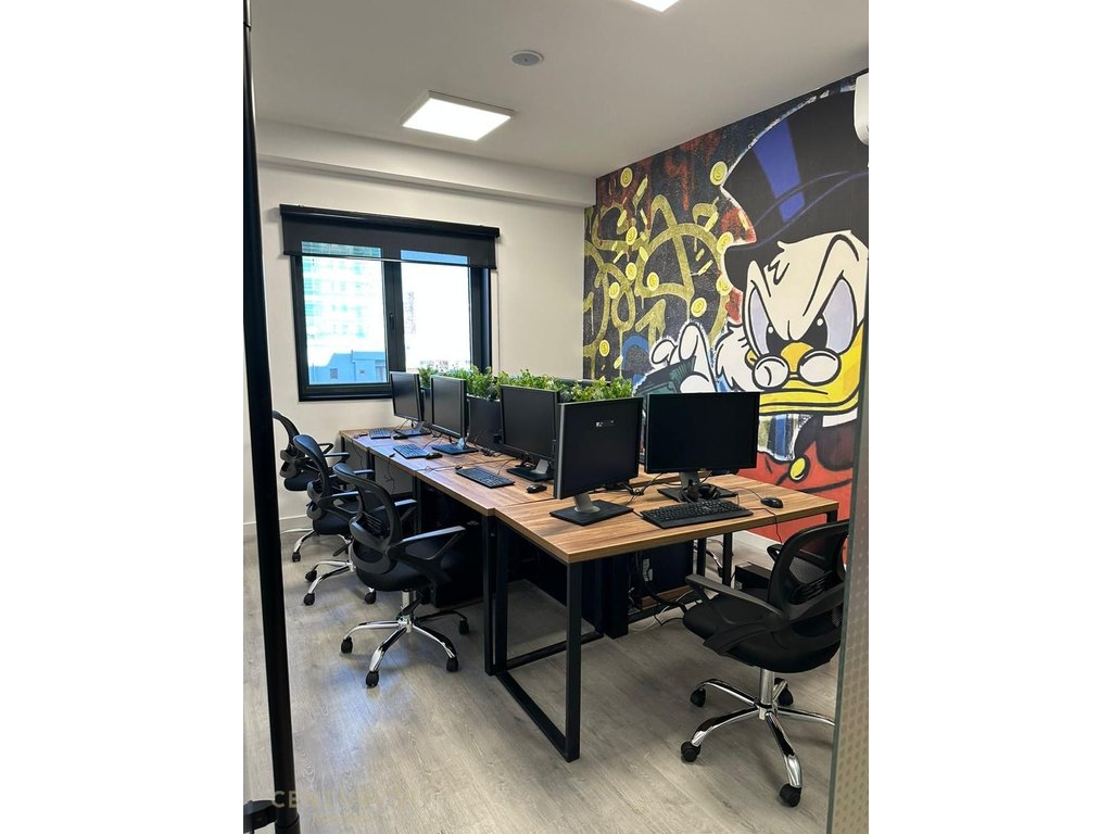 Jepet me Qira ambient për zyra, me 7 salla dhe 3 tualete, tek “Future Home Residence”
