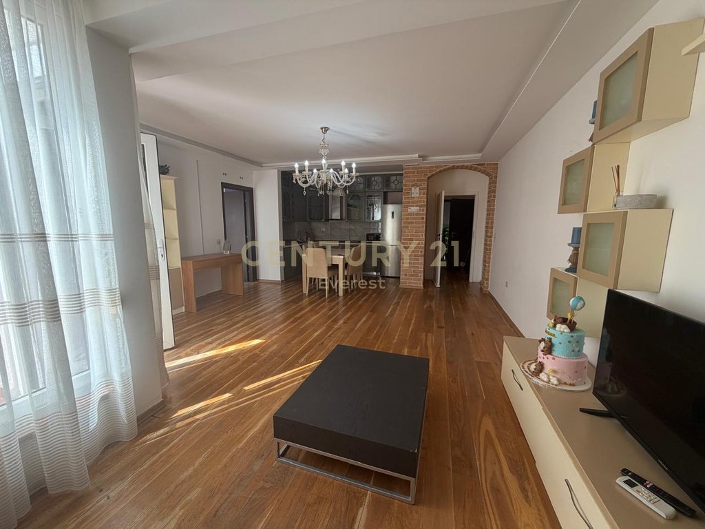 KODRA E DIELLIT 1, APARTAMENT 2+1 PER QIRA