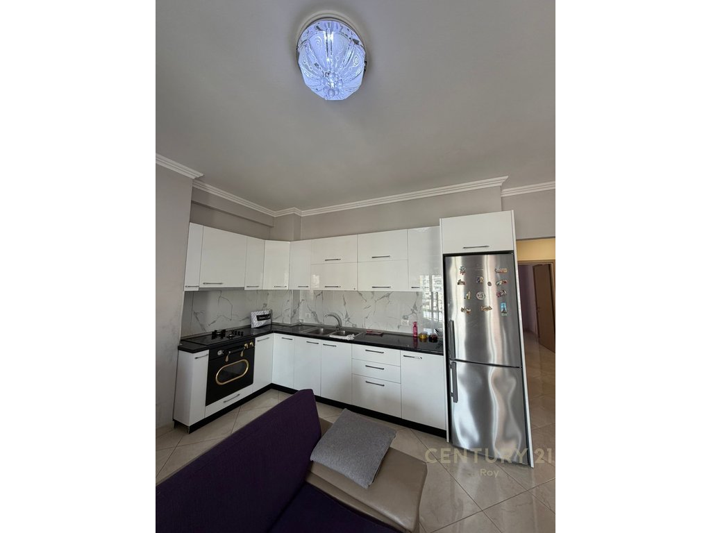 APARTAMENT 2+1+2 PER QERA NE QENDER TE DURRESIT!!!! - 500€ |