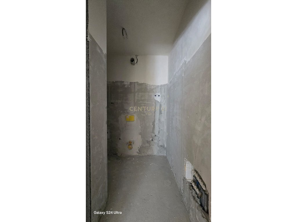 SHITEN APARTAMENTE 1+1 NE GOLEM NDERTIM I RI UNIK !