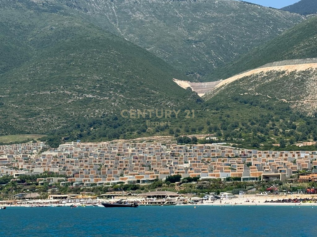 VILË PËR SHITJE NË GREEN COAST, PALASË!!