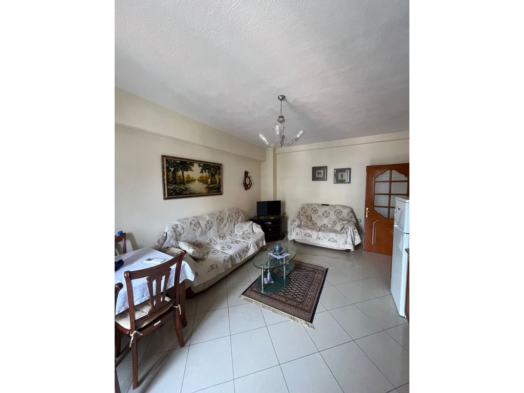 APARTAMENT 2+1 PËR SHITJE NË POGRADEC – PRANË STADIUMIT, ME PAMJE NGA LIQENI DHE KALAJA !!