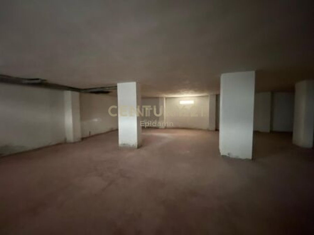 Ambient për qira në Plazh, Durrës