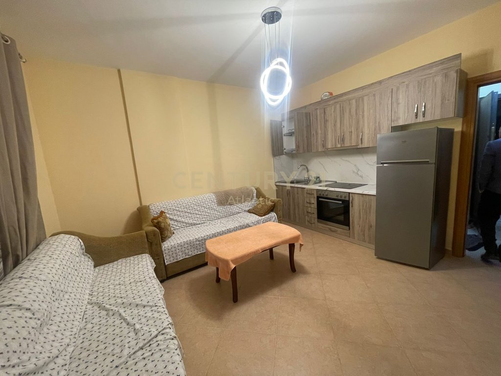 Apartament 1+1 Shitje në Shkëmbi i Kavajës, Durrës