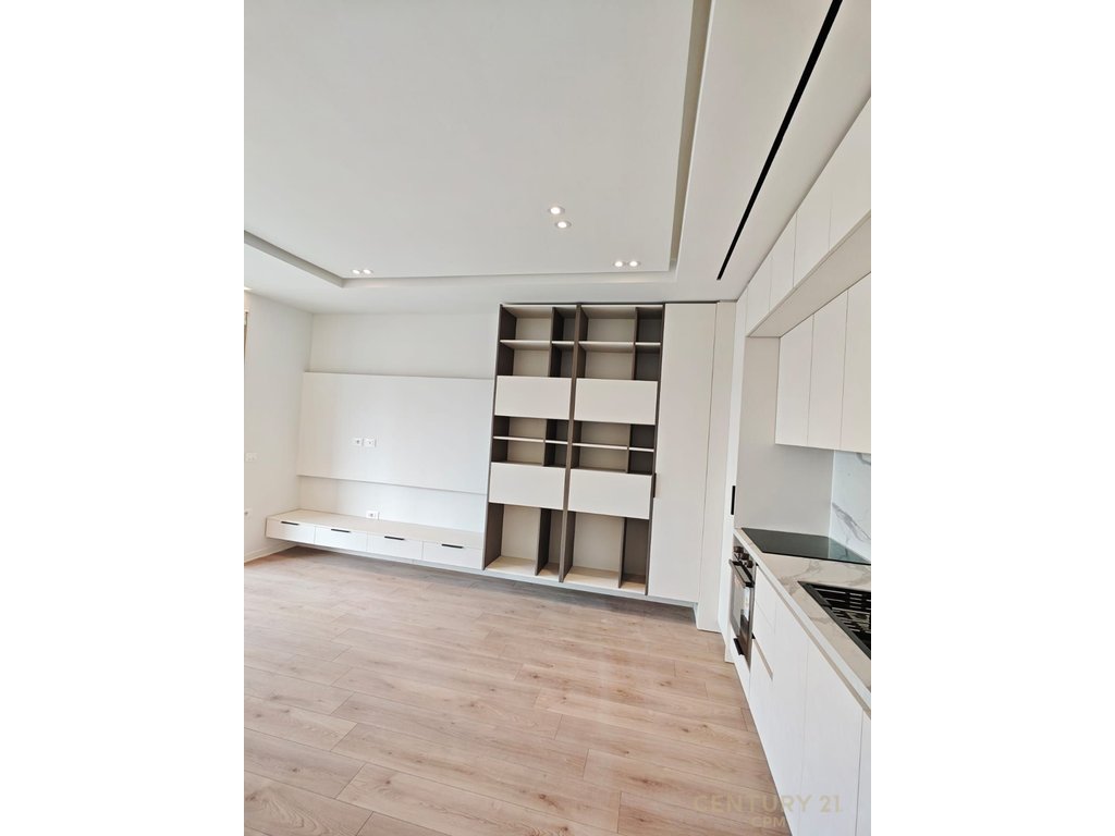 BULEVARDI I RI JAPIM ME QIRA APARTAMENT 1+1+POST PARKIMI