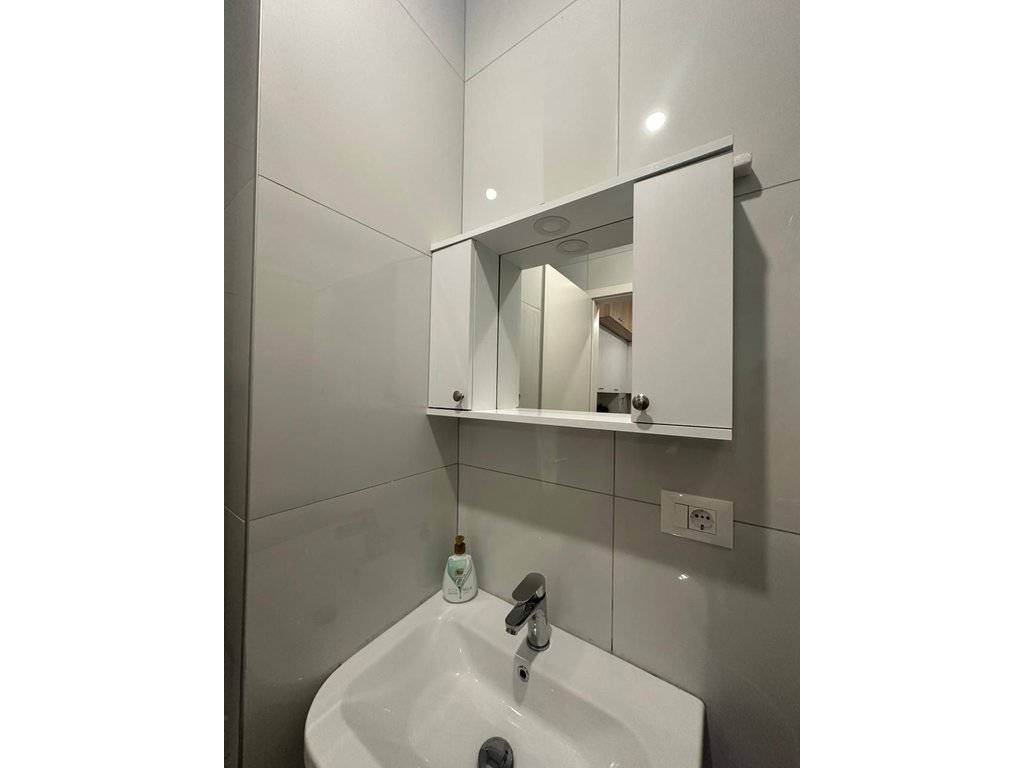 Apartament 1+1 Me Qira në Ali Demi, Tiranë
