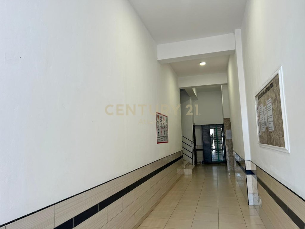 SHITET APARTAMENT 1+1 NE SPITALLE !