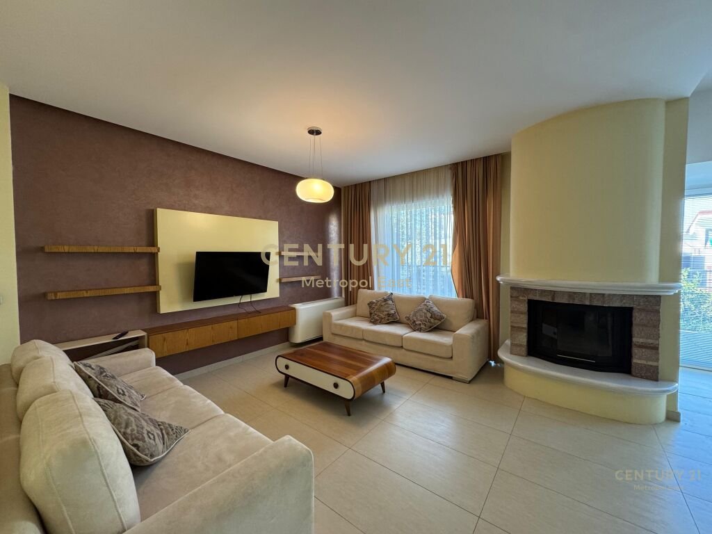 Shitet Vilë  në "Sunrise Residence", pranë TEG