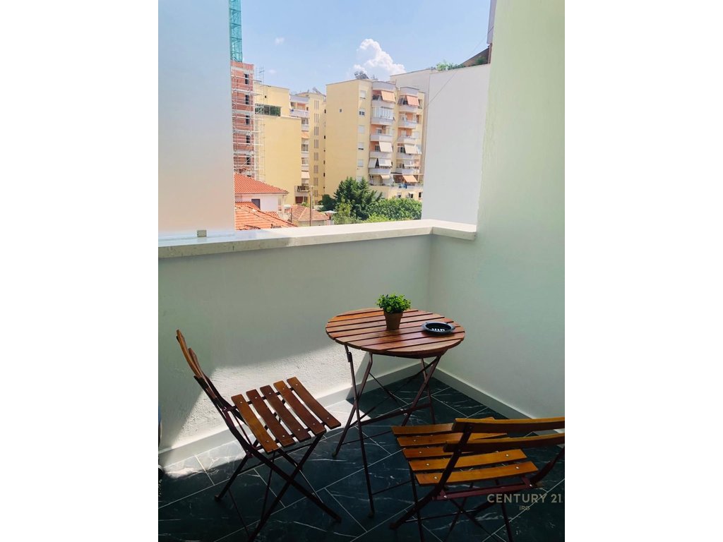 SHITEN 2 APARTAMENTE 1+1 TEK PAZARI I RI