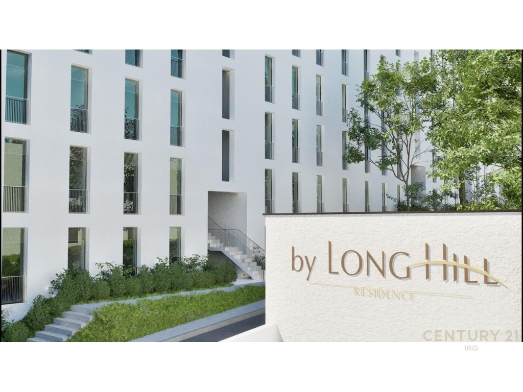 Shitet Apartament 3+1+3 tek By Long Hill Residence!