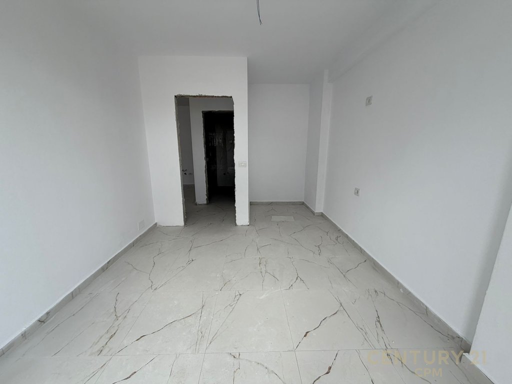 Apartament 1+1 Per Shitje!