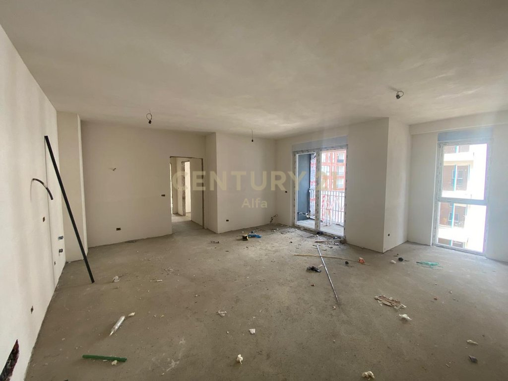 Shitet apartament 2+1+2 – Bulevardi i Ri, Orbital 3