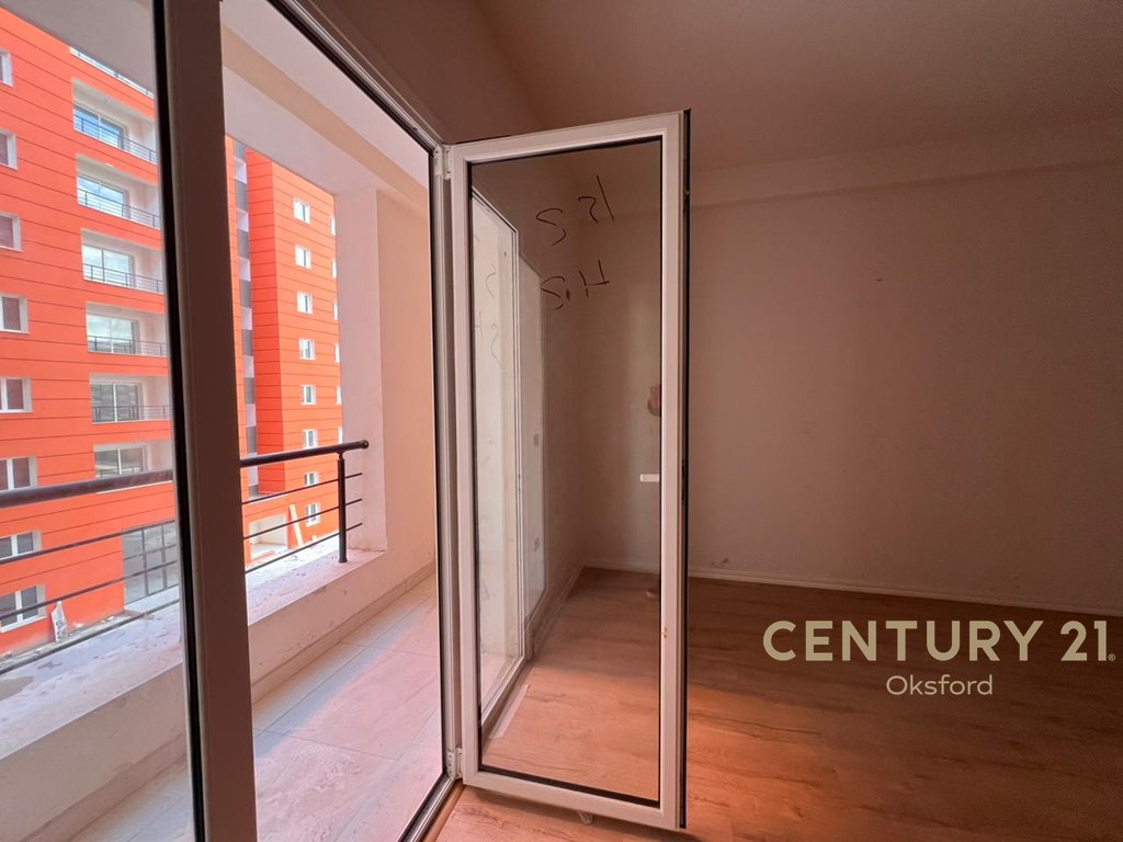 APARTAMENT 1+1 PER SHITJE NE YZBERISHT