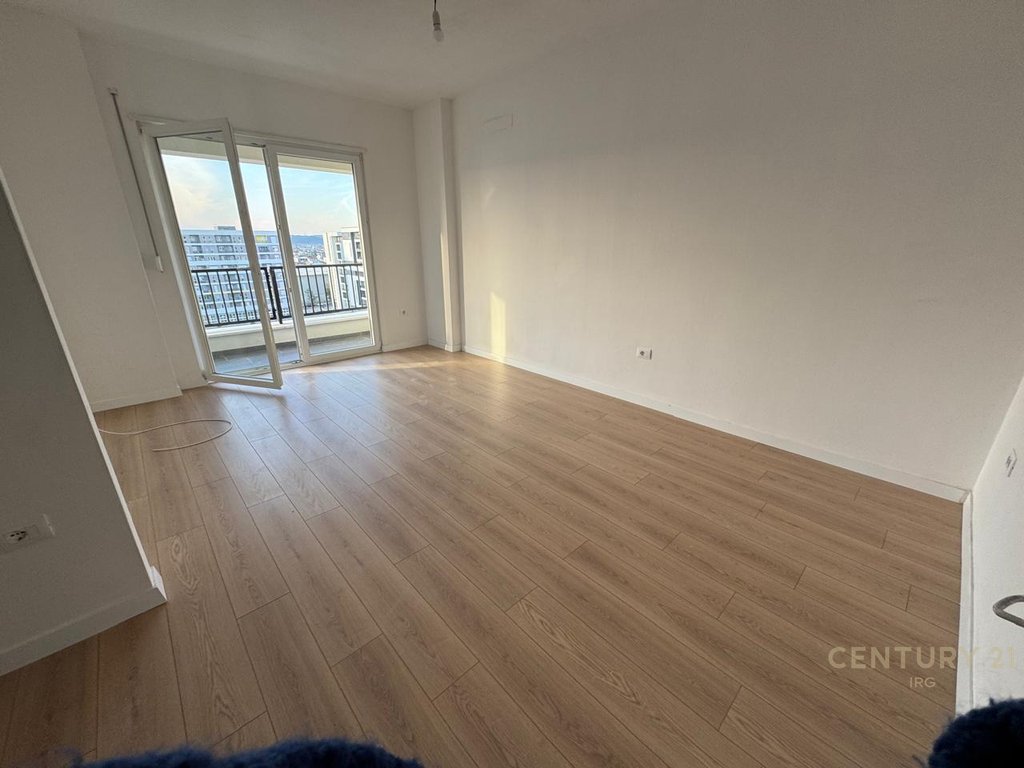 SHESIM APARTMENT 1+1 PLUS POST PARKIMI, UNIVERS CITY-QTU!