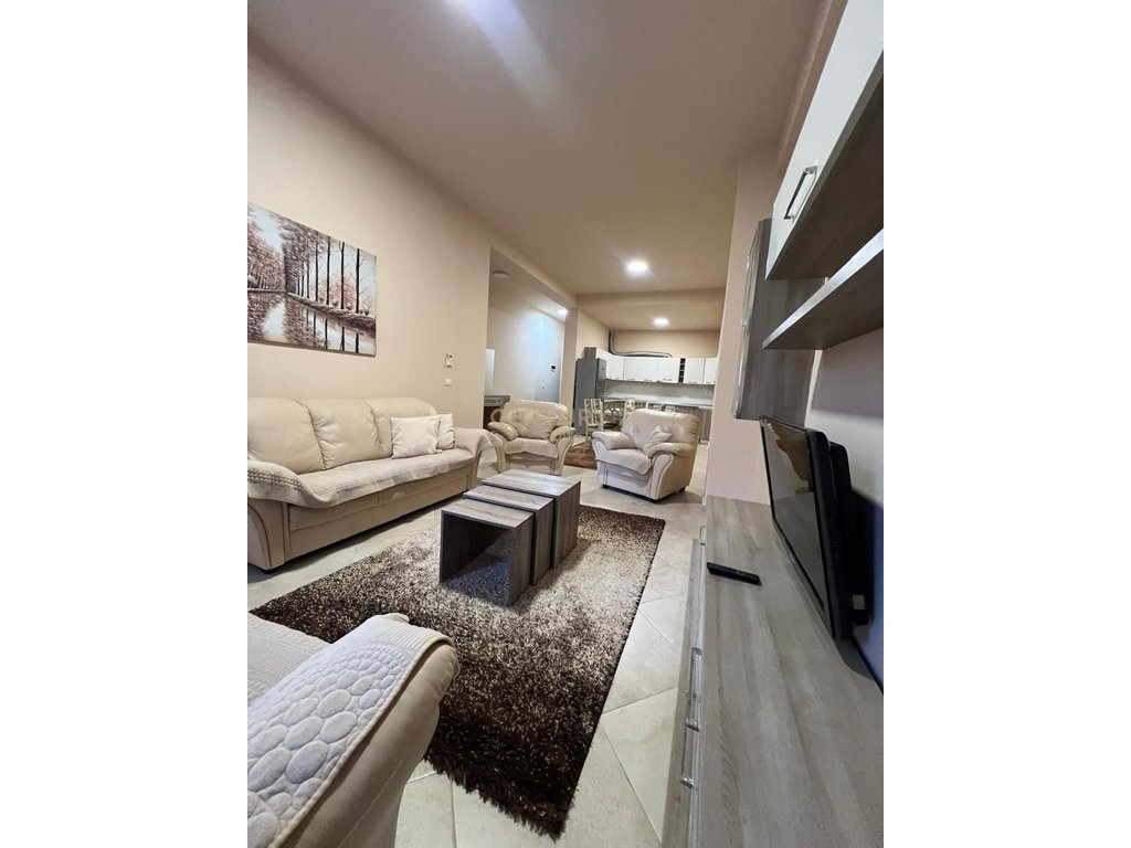 JEPET ME QIRA APARTAMENT 2+1 NË FRESK, RRUGA “MUHAMET DELIU”