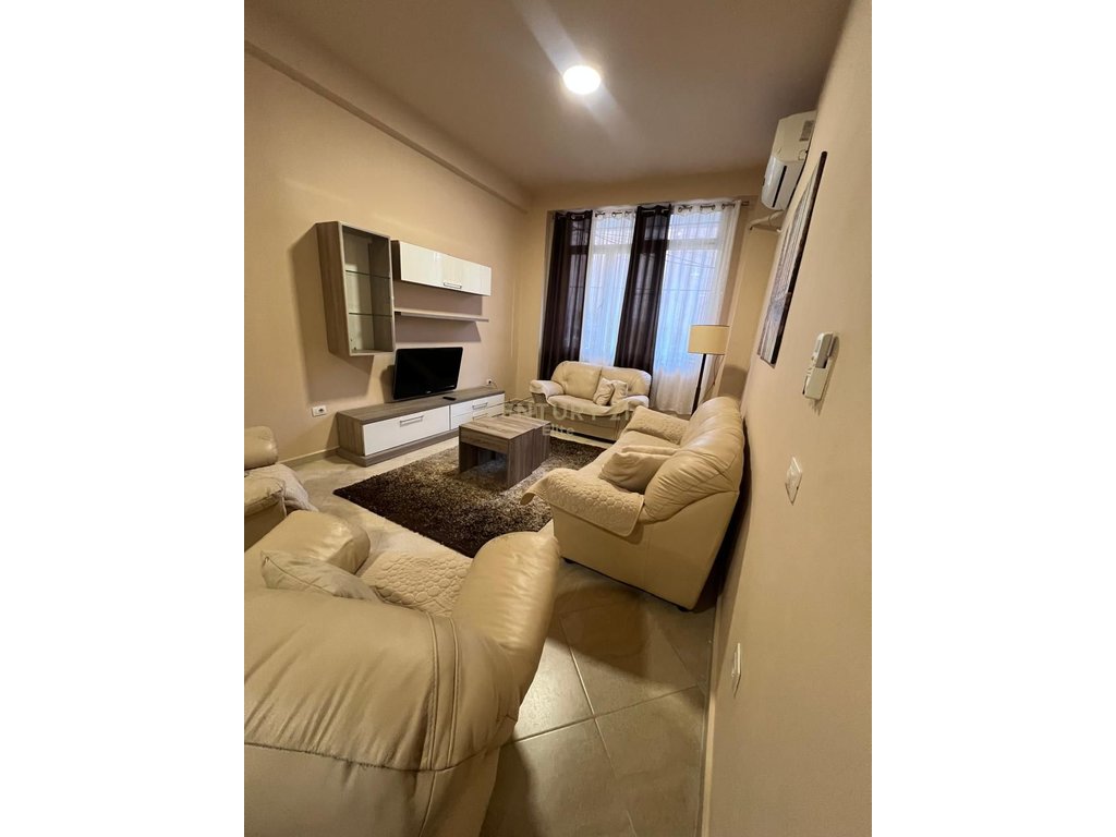 JEPET ME QIRA APARTAMENT 2+1 NË FRESK, RRUGA “MUHAMET DELIU”