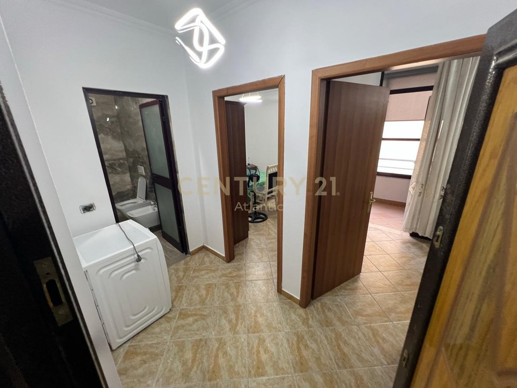 Apartament 1+1 me Qira – Zona Plazh, Durrës