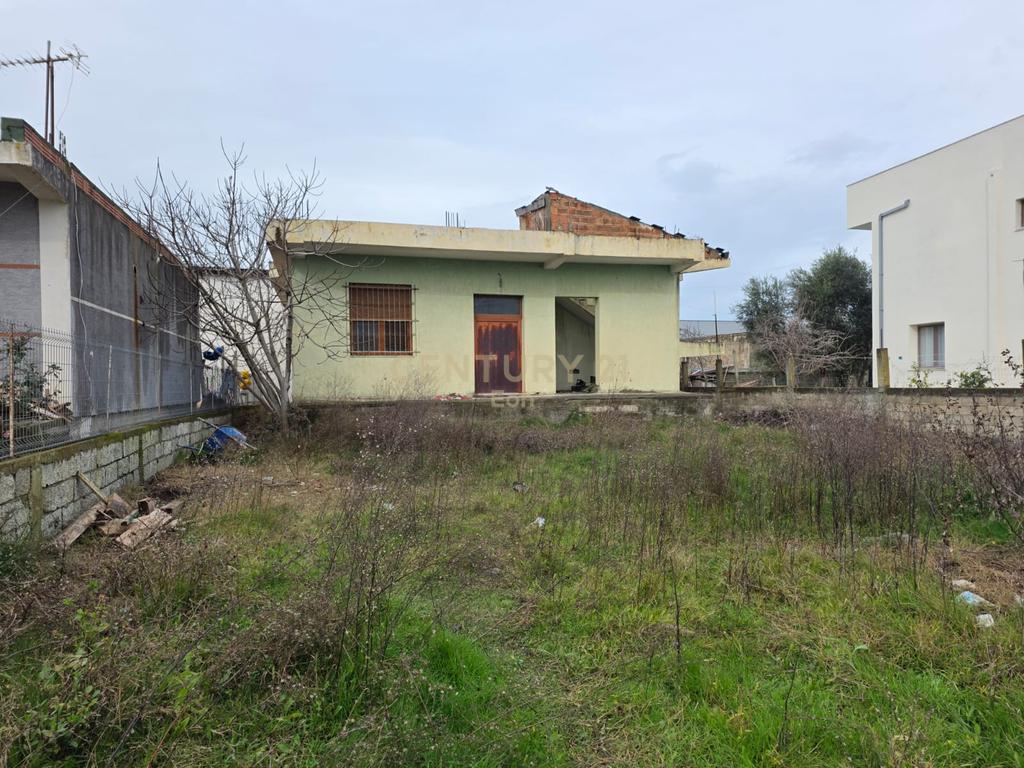 SHITET SHTEPI PRIVATE NE SHKOZET, DURRES !