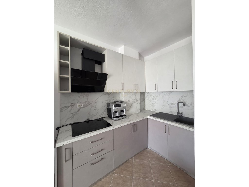 Apartament 2+1 Në Shitje në Plazh, Durrës vetem 50 prane Detit !!