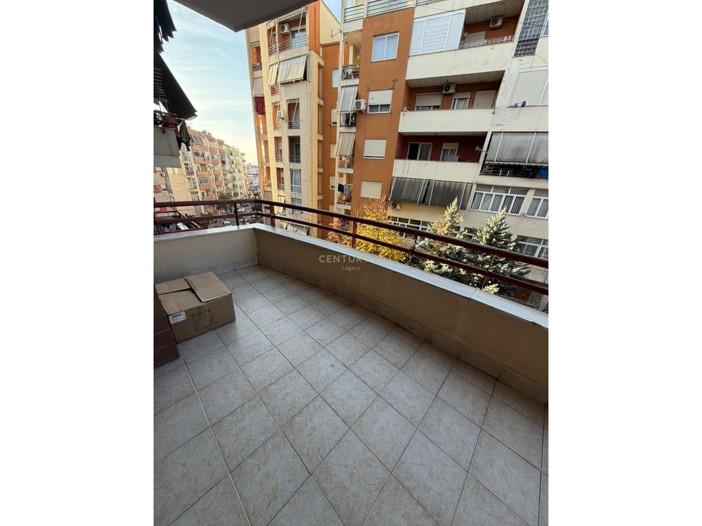 Apartament 2+1 për Shitje në Fresk!!