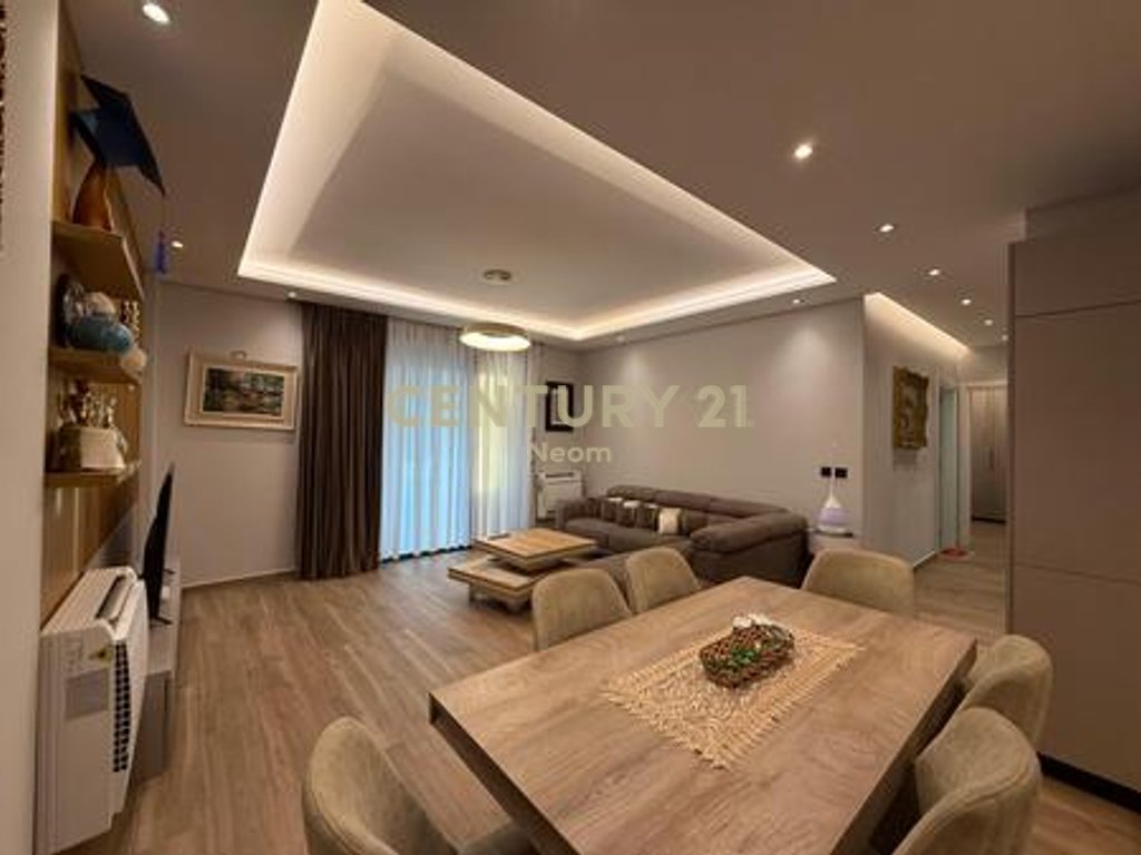 JEPET ME QIRA APARTAMENT MODERN 2+1+2 POST PARKIMI  NE REZIDENCEN SOFIA  - TEG!