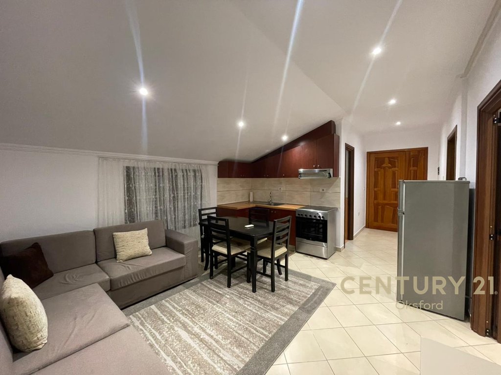 APARTAMENT PËR QIRA 2+1 TE VILAT SELITE