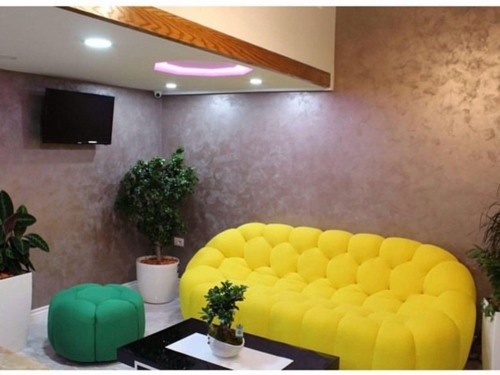 Pranë SPAK-ut | Shitet Ambient Duplex 330,000 € + Biznes! Totalisht i Mobiluar për Estetikë & Parukeri!