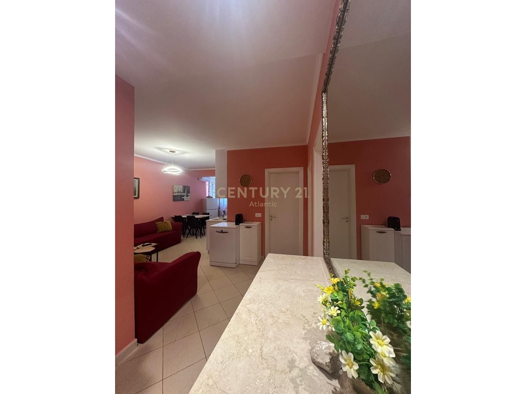 Apartament 2+1 me pamje deti për shitje  në Mali i Robit, Durrës