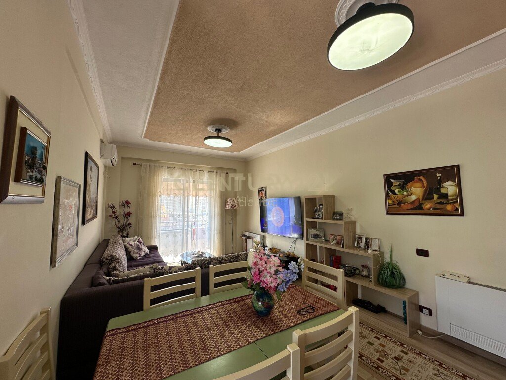 SHITET  APARTAMENT 2+1+2T PRANE FAFA BLU RESORT!
