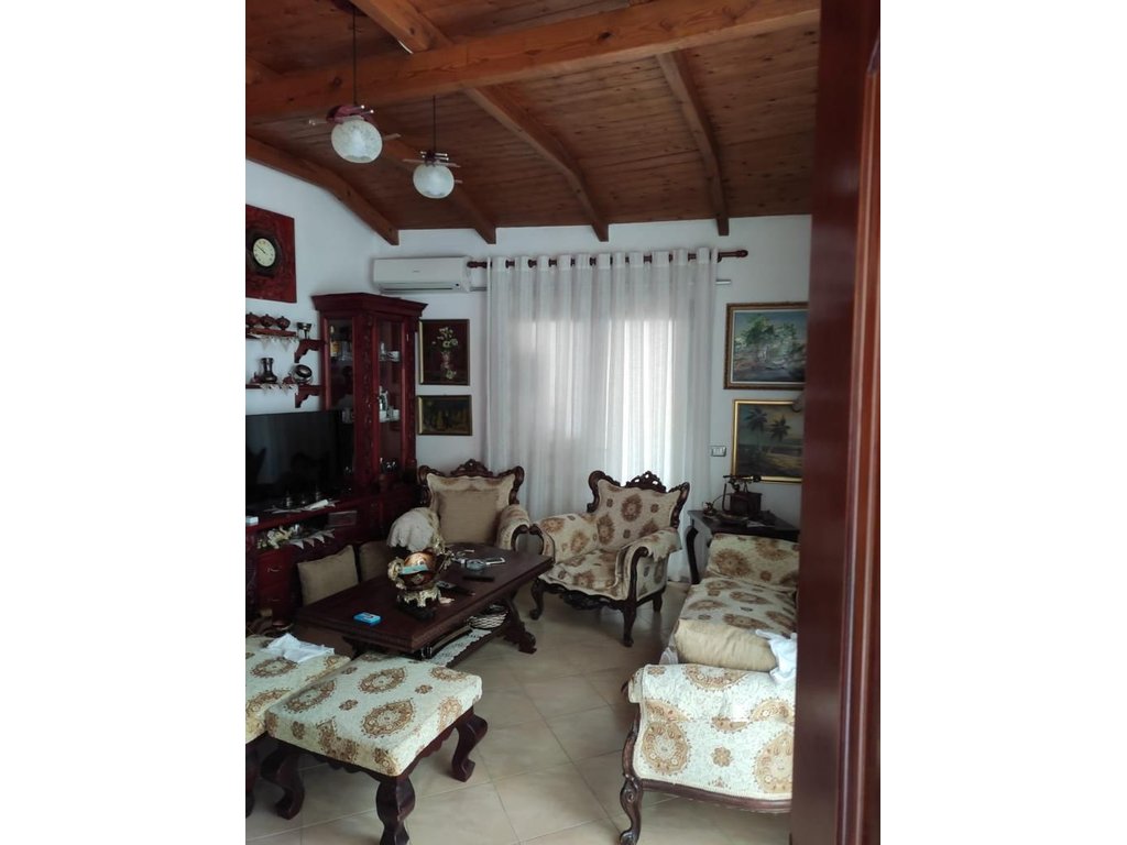Ndertese në Shitje në Rrugen Arkitekt Kasemi, Tiranë