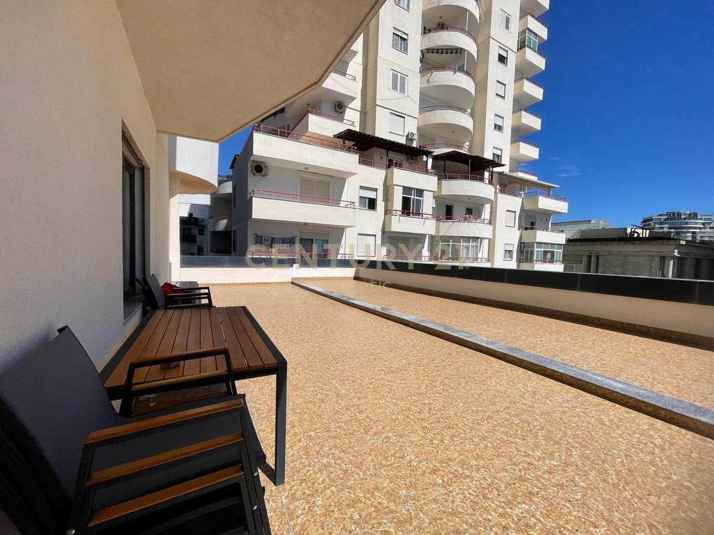 SHITET APARTAMENT PAMJE ANESORE DETI  2+2T +VERANDE 65M + POSTIN E PARKIMIT ,VOLLGA,DURRES !!