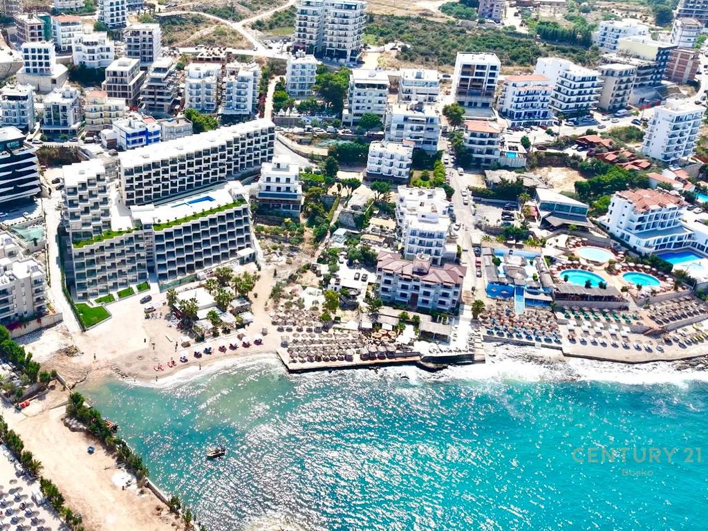Sarandë, Shitet apartament 1+1