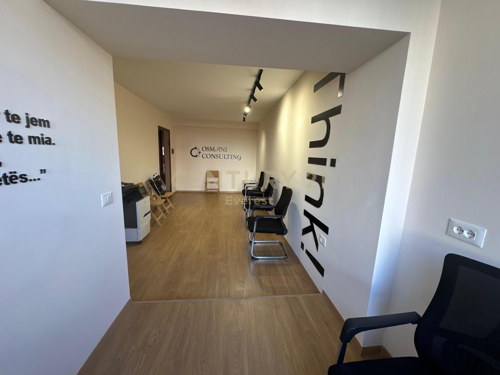 BLV. ZOGU I PARE, JAPIM ME QIRA APARTAMENT PER ZYRE