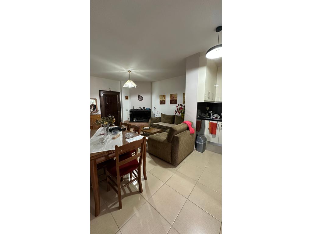 POGRADEC, APARTAMENT 2+1 PËR SHITJE !!!!!