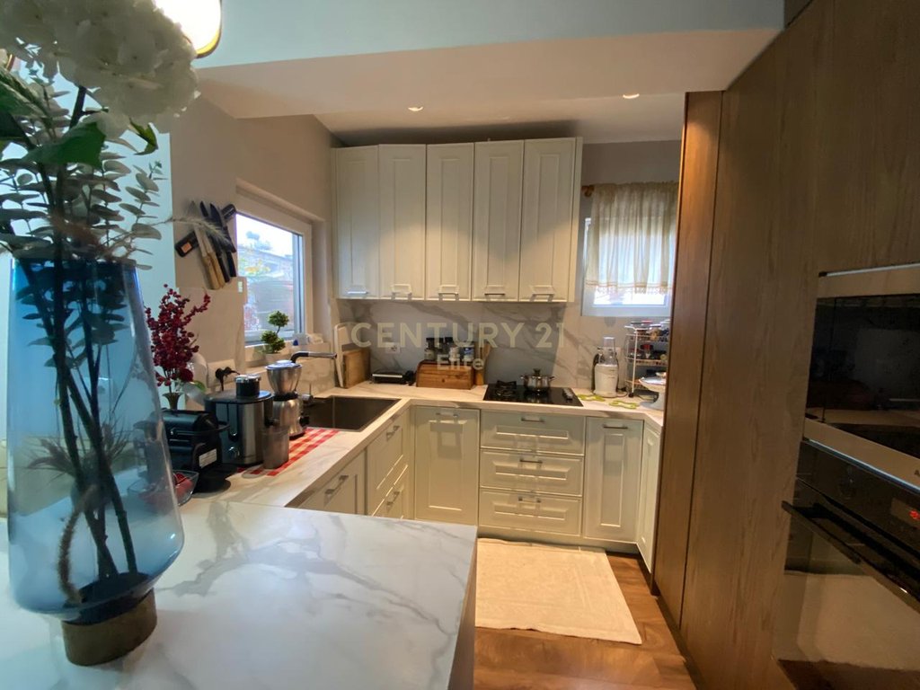 Apartament 3+1+2+depo në Shitje, 21 dhjetori