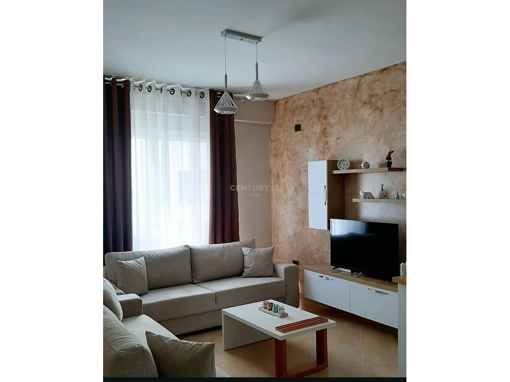APARTAMENT 1+1 ME PAMJE DETI PER SHITJE PRANE VILAVE QEVERITARE ,VLORE!!!