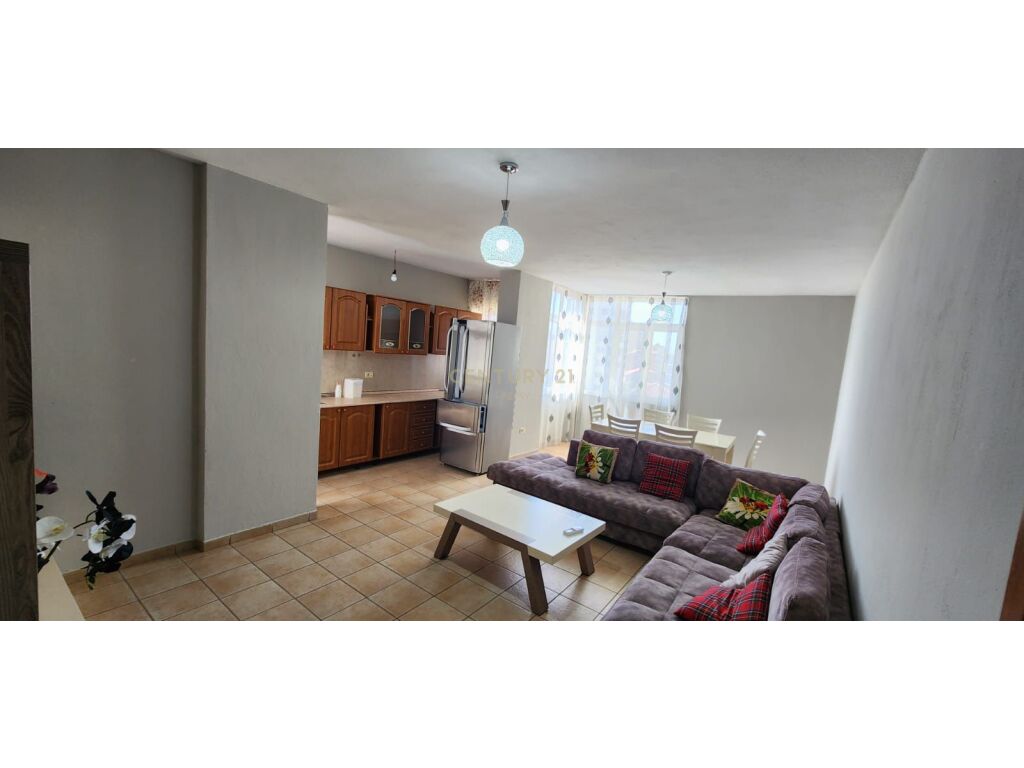 🏡!!Ulet cmimi!!!Apartament 2+1+2 Për Shitje në Rruga Fortuzi, Tiranë - 255,000€ | 116 m²