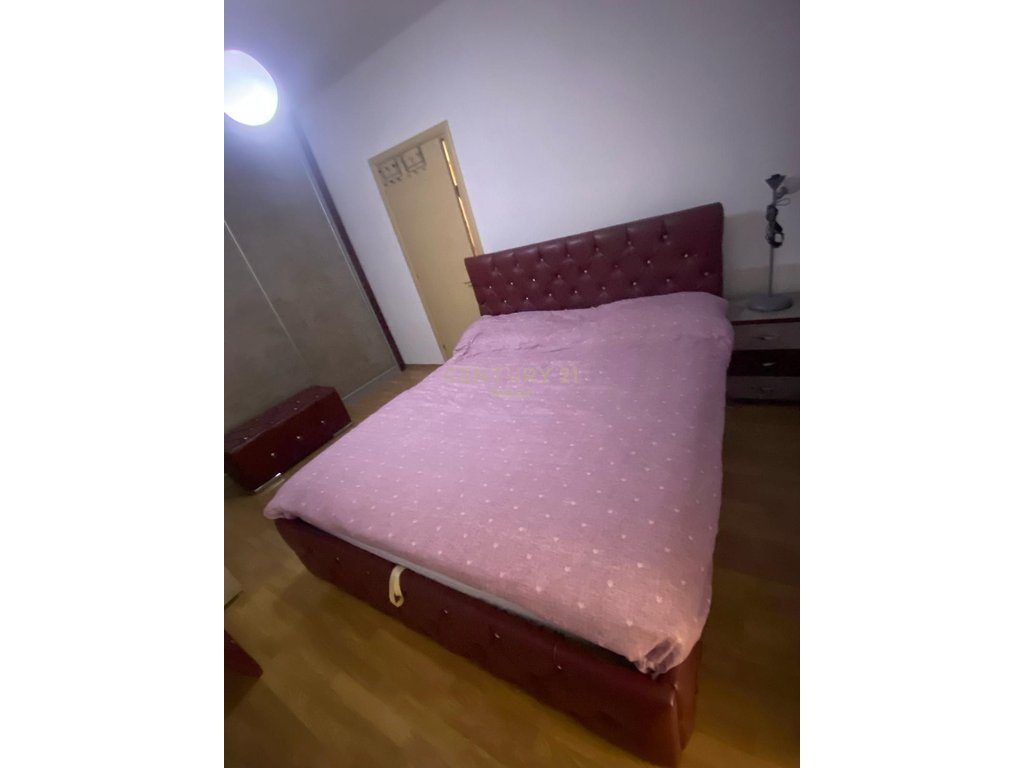 🏡 Apartament 2+1 në Kompleksin Kontakt, Rruga Ndre Mjeda