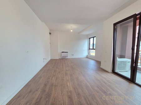 APARTAMENT NE QENDER NE REZIDENCEN SCANDERBEG PER SHITJE