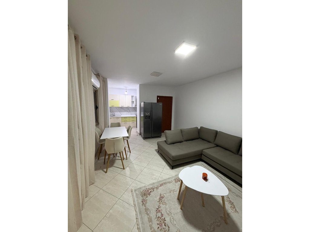 Jepet me qera apartament 2+1 në zonën e Jordan Misja