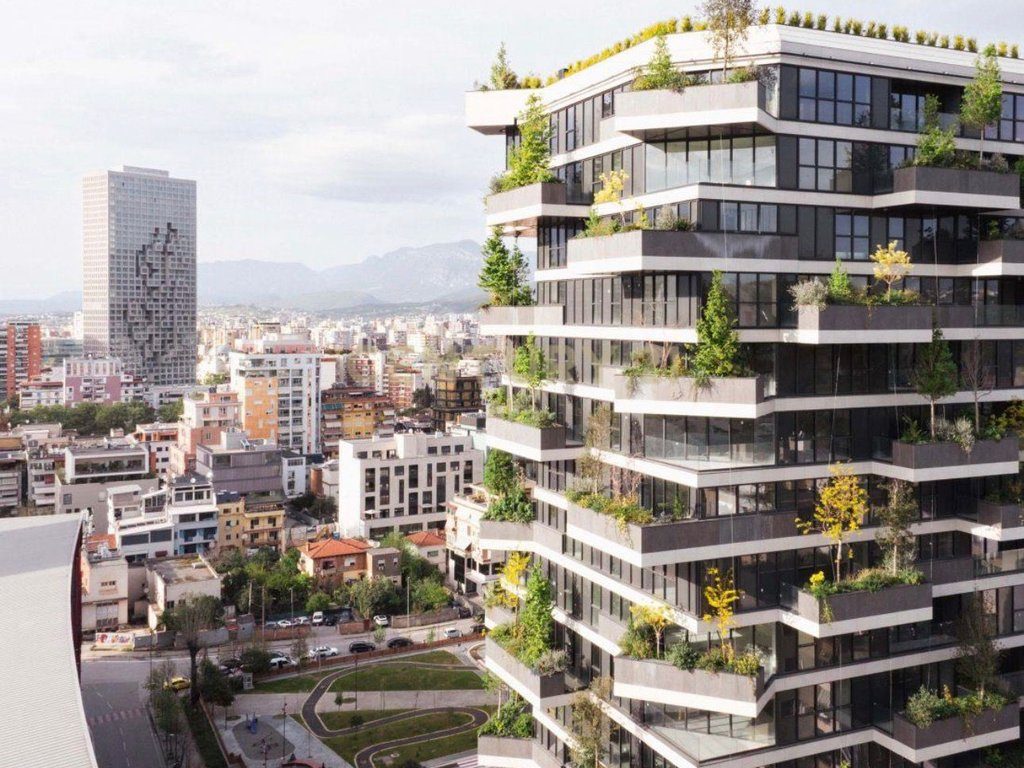 Ambient Premium në Vertical Forest Tirana – 169.31m² | Kati 1 | Fasade me Vizibilitet