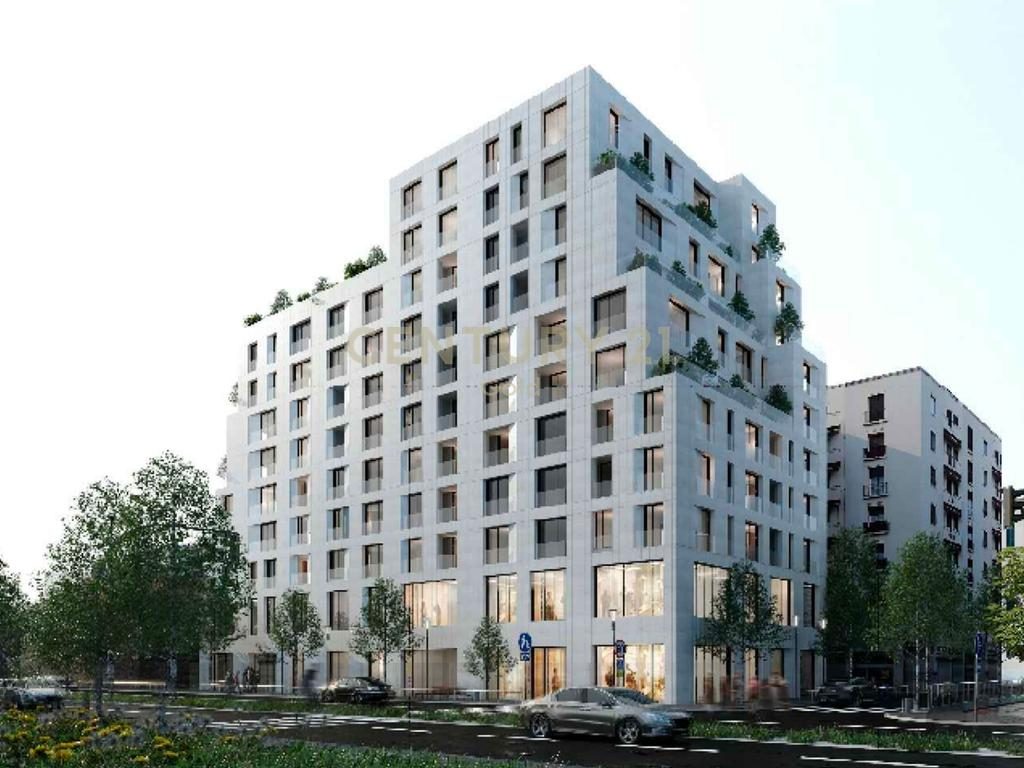 Shitet Apartament me verande prane Diplomatit