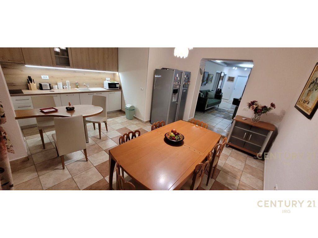 APARTAMENT 2+1+2 TEK ST.DINAMO!