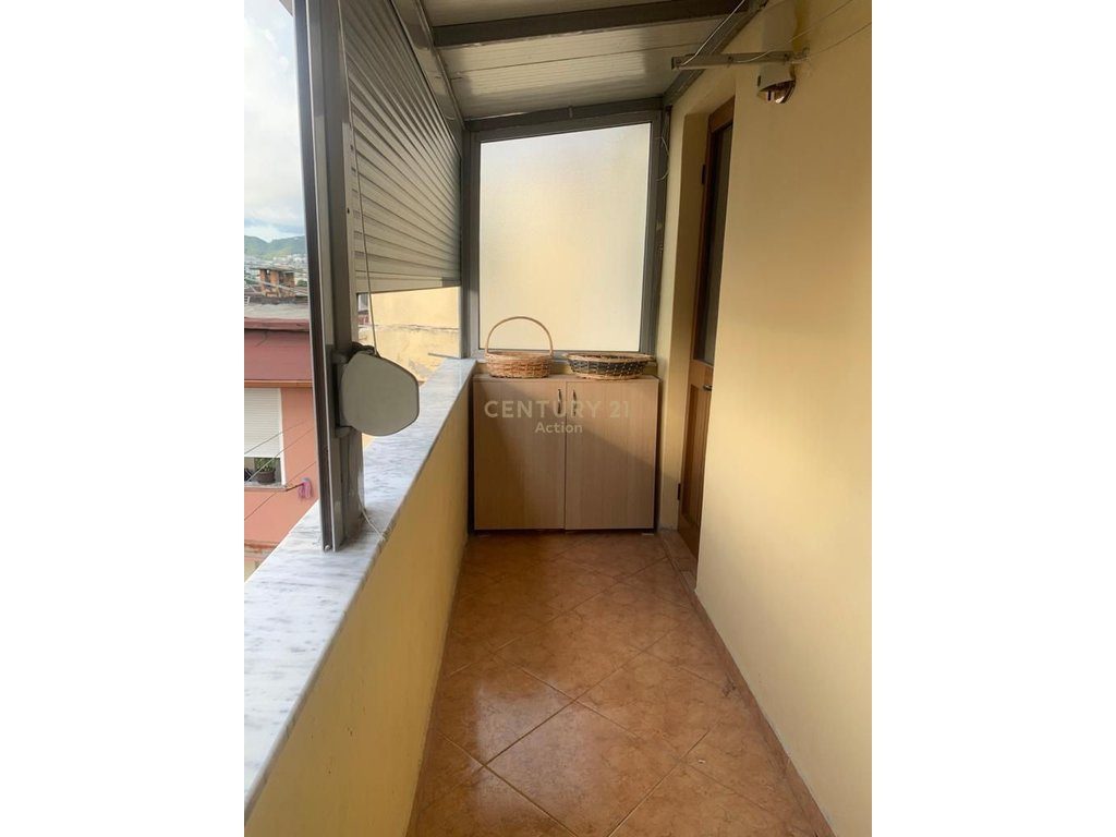 🏡 SHITET APARTAMENT 2+1 – TEK SHESHI AVNI RUSTEMI