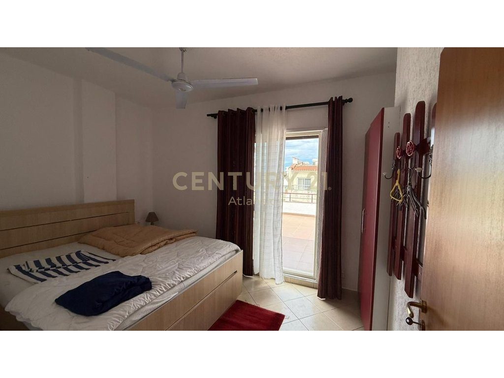 Apartament 1+1 Pamje Deti Për Shitje + 49m2 Verande Iliria Durres